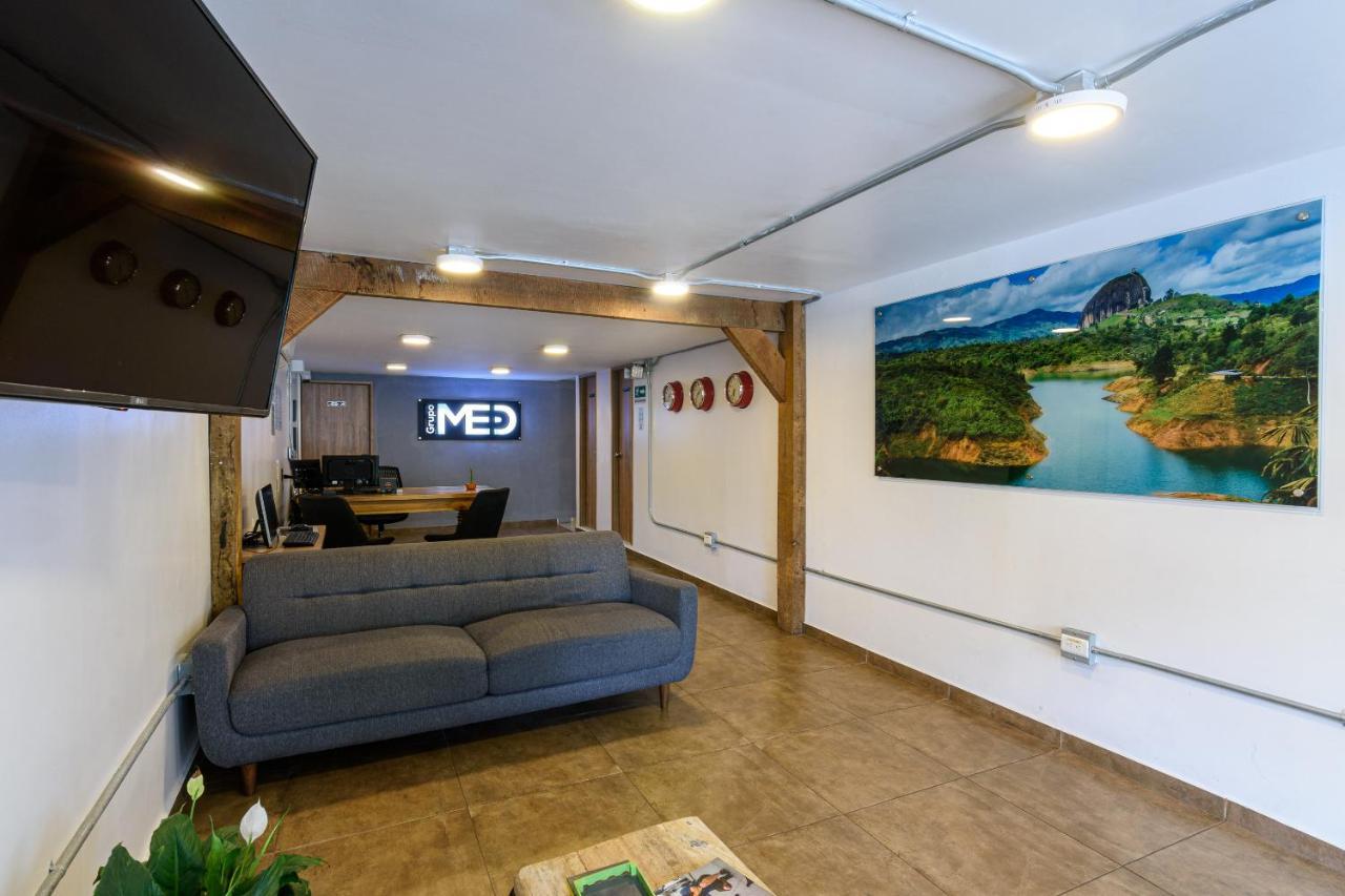 Med La Palma Medellín Exterior foto